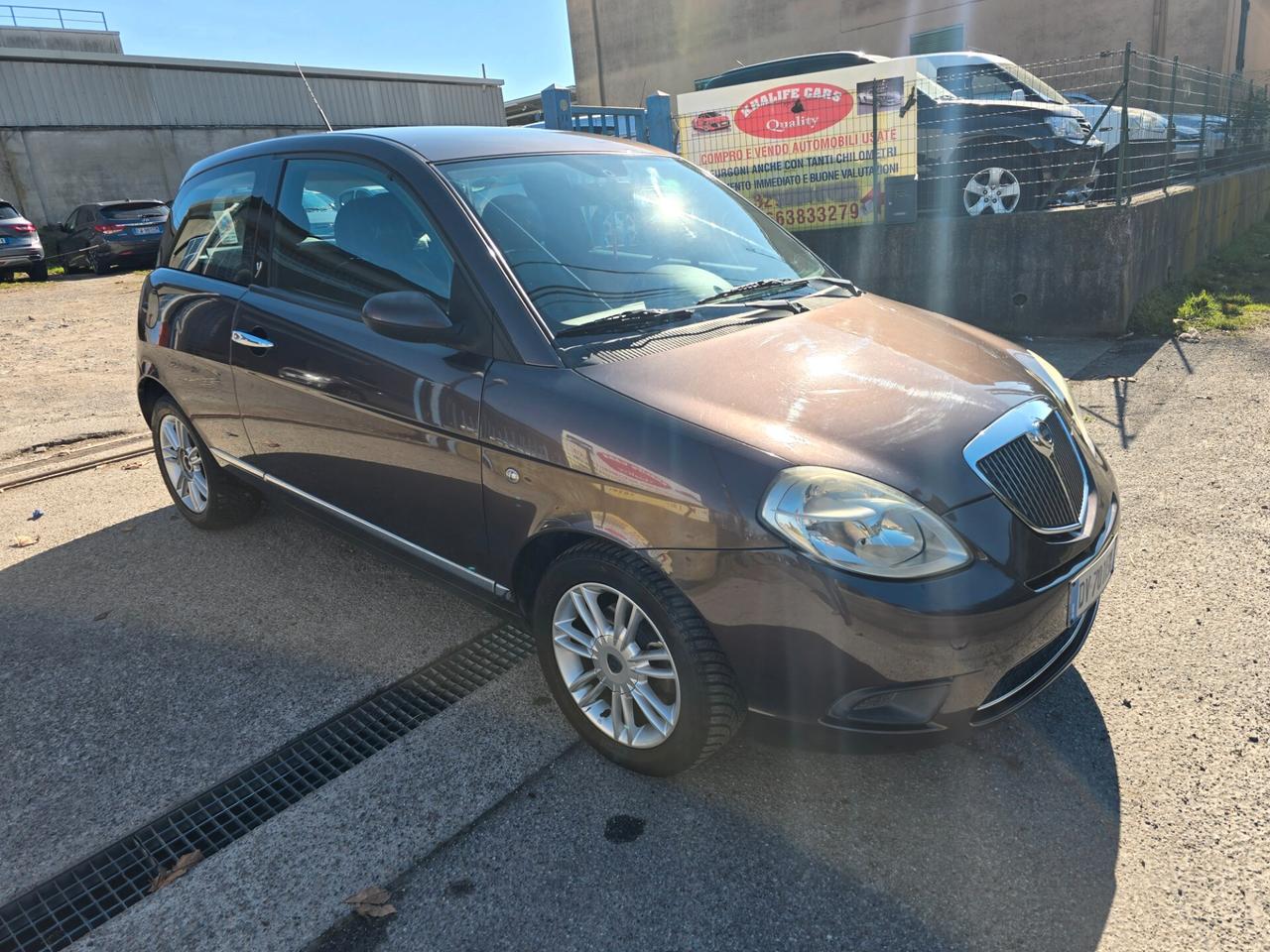 Lancia Ypsilon 1.2 Versus