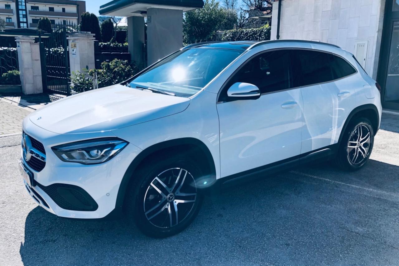 Mercedes-benz GLA 200d Automat TETTO-PELLE-TELECA