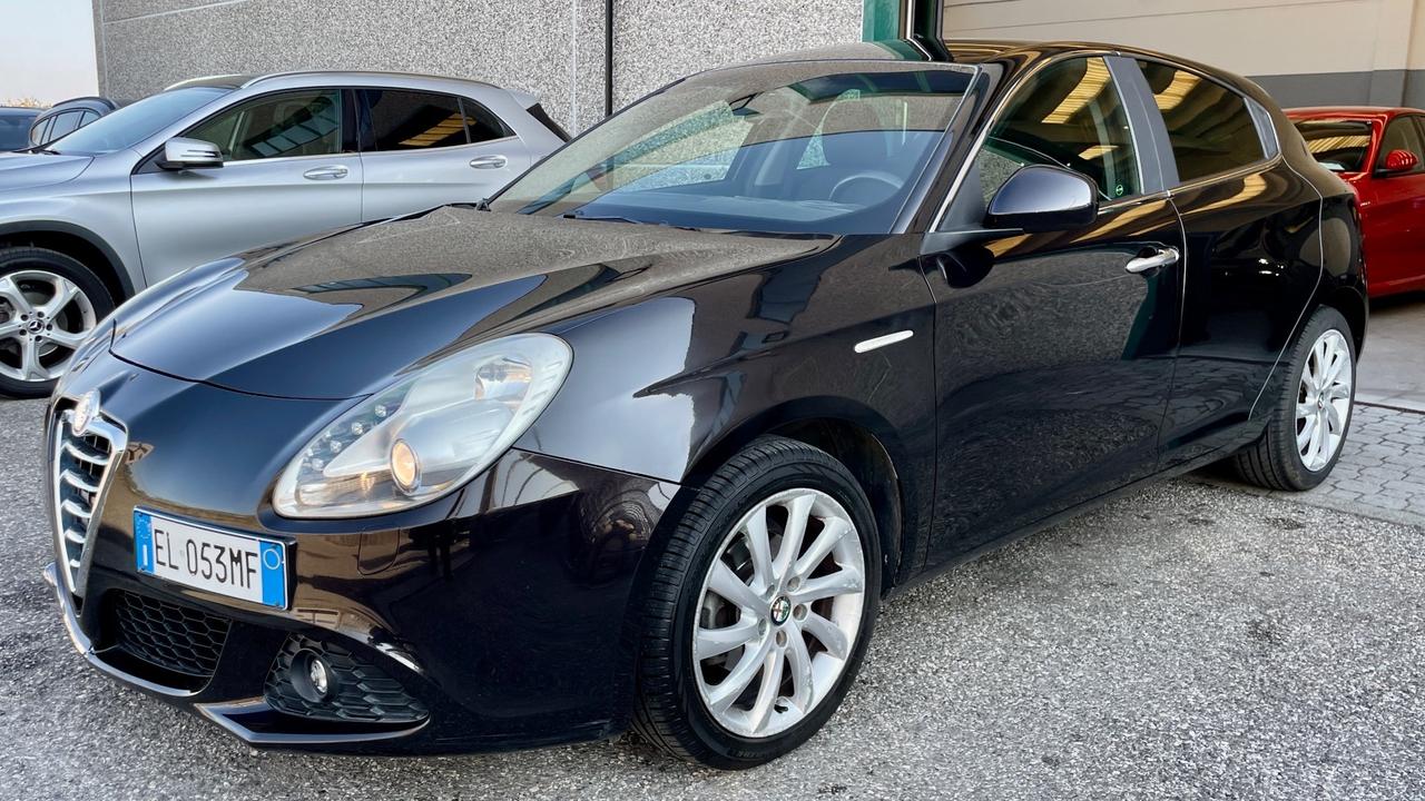 ALFA ROMEO GIULIETTA 1.6 JTDM-2 EXCLUSIVE 105CV - FULL LED, NEOPATENTATI