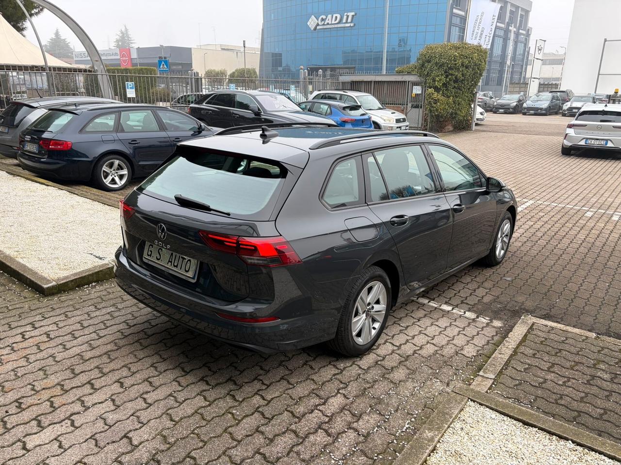 Volkswagen Golf Variant 2.0 tdi Life 115cv