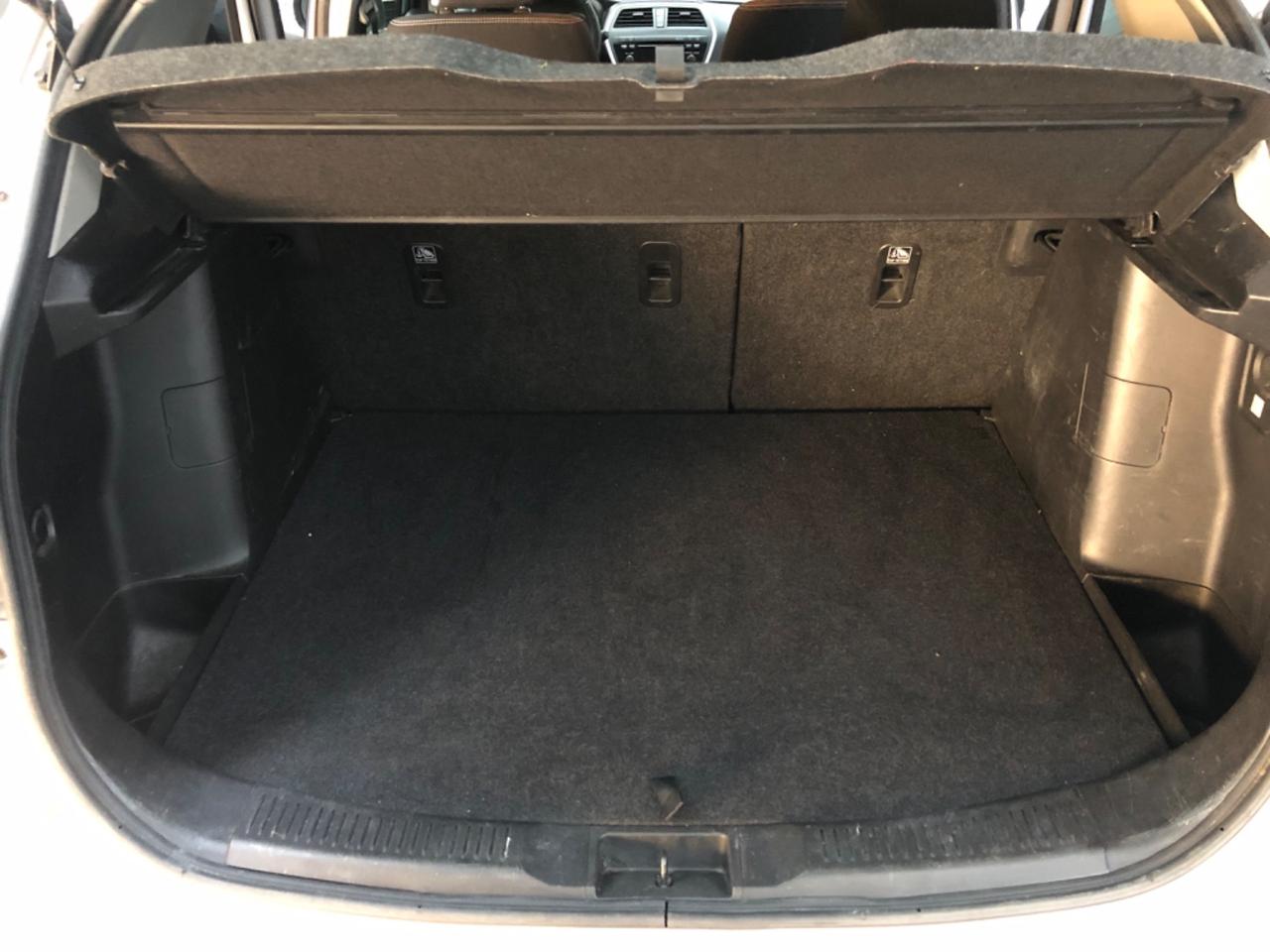 Suzuki S-Cross 1.6 VVT Plus