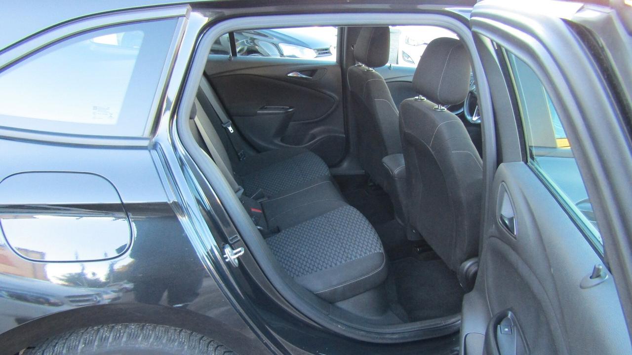 Opel Astra 1.6 CDTI 136CV EcoFLEX S&S Sports Tourer Cosmo