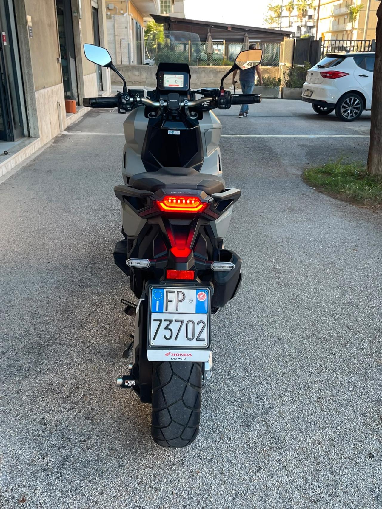 Honda X-ADV 750