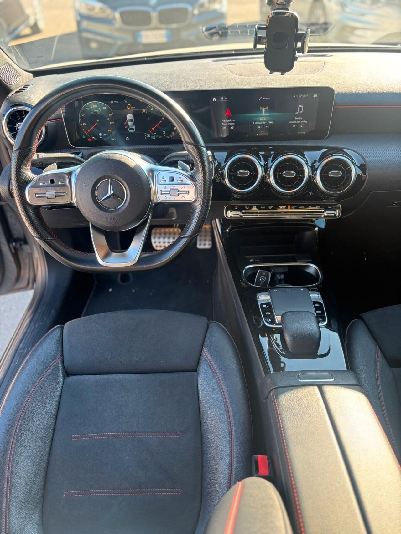 Mercedes-benz A 180 d Automatic Premium