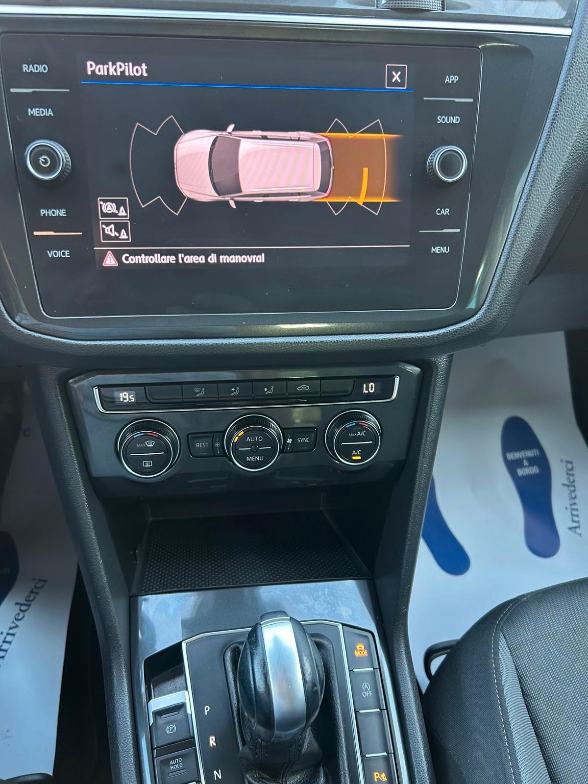 Volkswagen Tiguan 2.0 TDI SCR DSG R-LINE