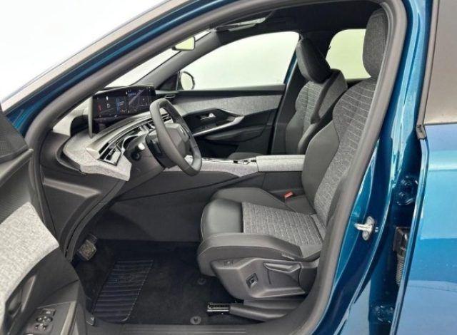 PEUGEOT 5008 Hybrid 145 e-DCS6 Allure IN PROMO con Panoramic P