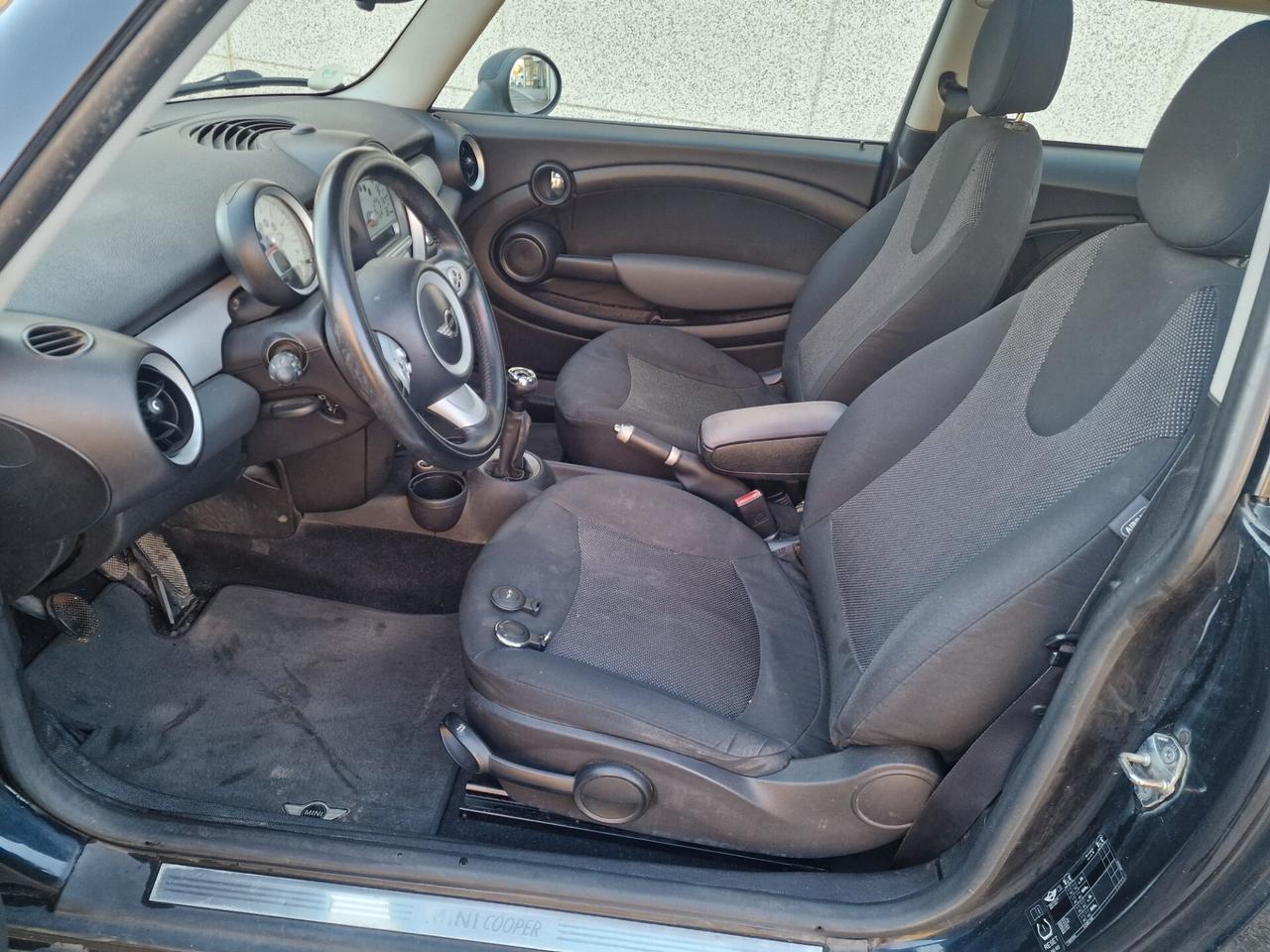 Mini 1.6 16V Cooper D