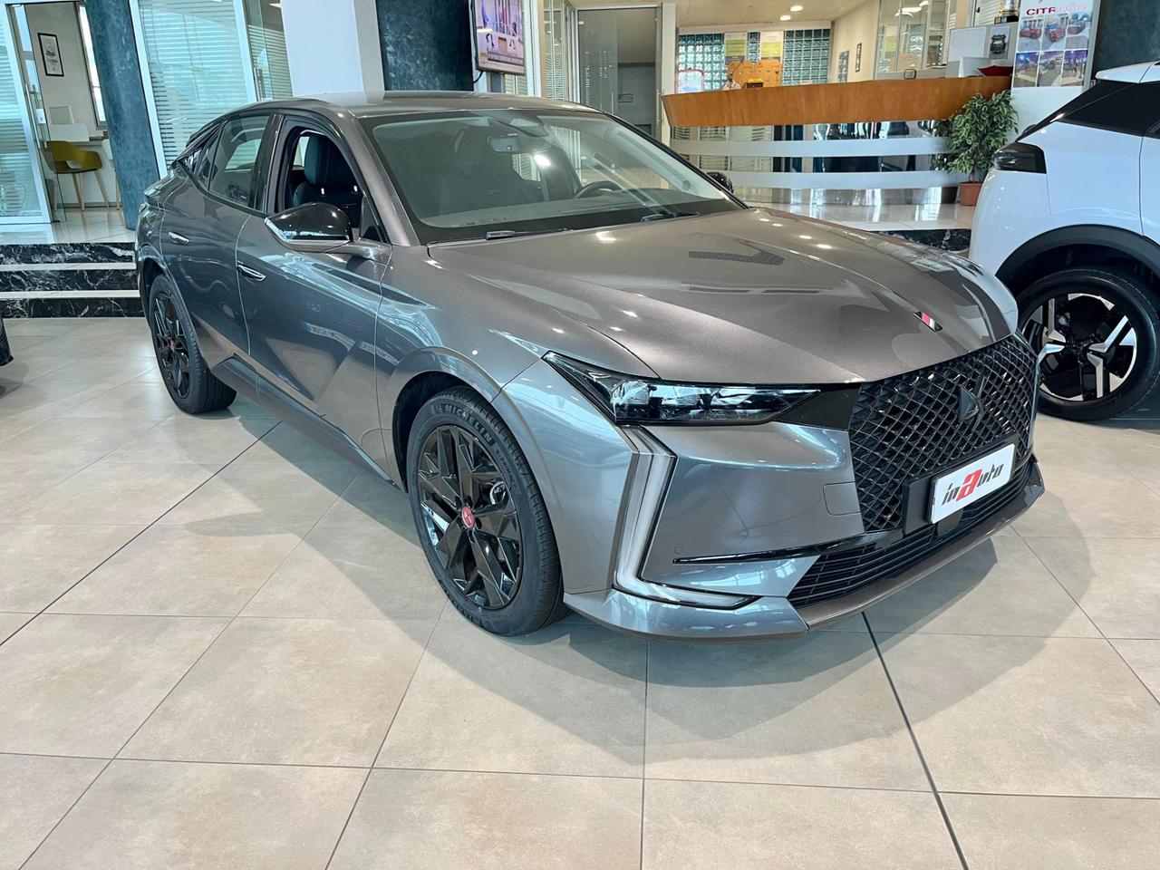 DS AUTOMOBILES DS 4 BlueHDi 130 aut. Performance Line