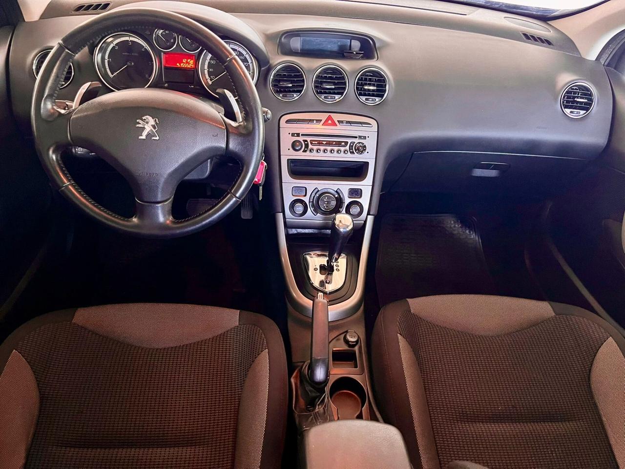 Peugeot 308 1.6 8V e-HDi 112CV Stop&Start robotiz. 5p. Business