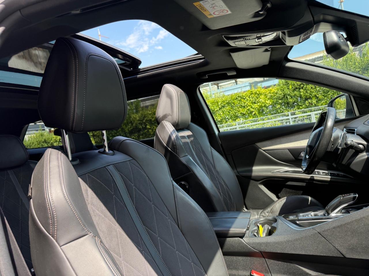 Peugeot 5008 BlueHDi 180 S&S EAT8 GT 7 posti
