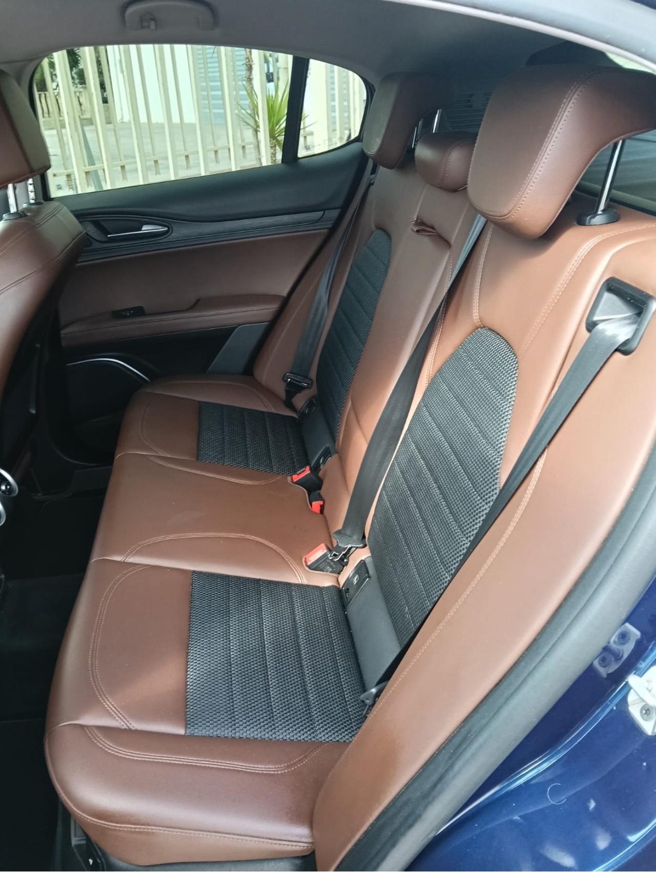 Alfa Romeo Stelvio 2.2 Turbodiesel 210 CV AT8 Q4 Executive
