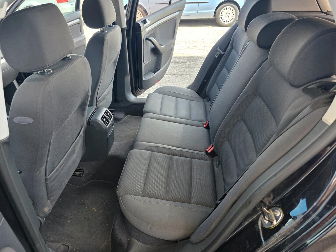 Volkswagen Golf 2.0 16V TDI 5p. Sportline con 361.000km