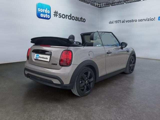 MINI Mini 1.5 Cooper Cabrio