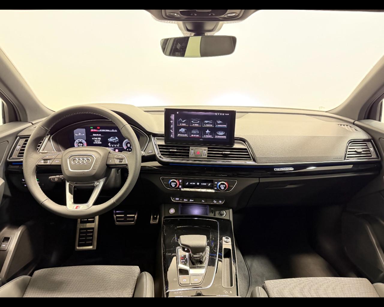 AUDI Q5 SPORTBACK 40 TDI MHEV QUATTRO S-TRONIC IDENTITY BLACK