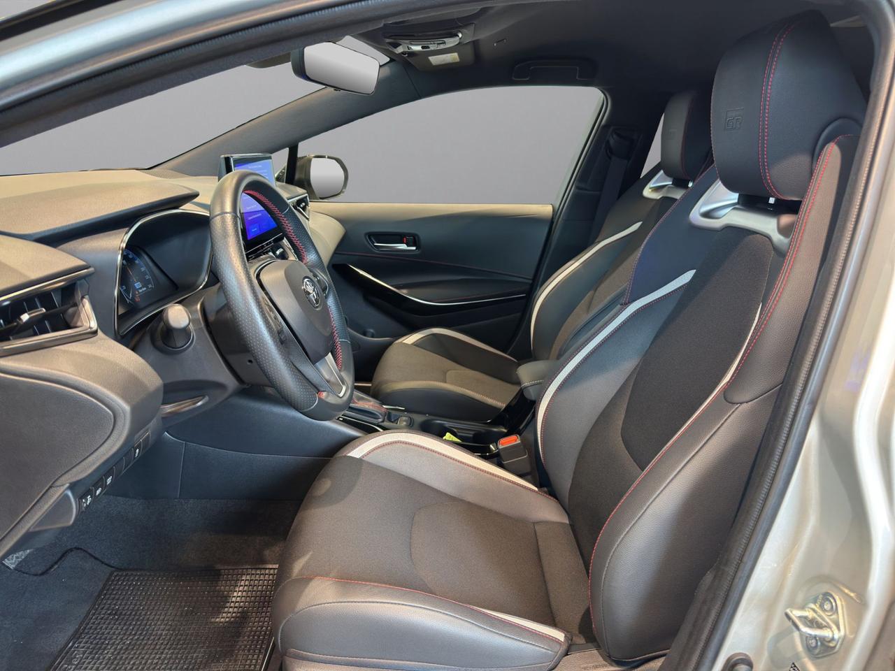 Toyota Corolla 1.8h GR Sport auto