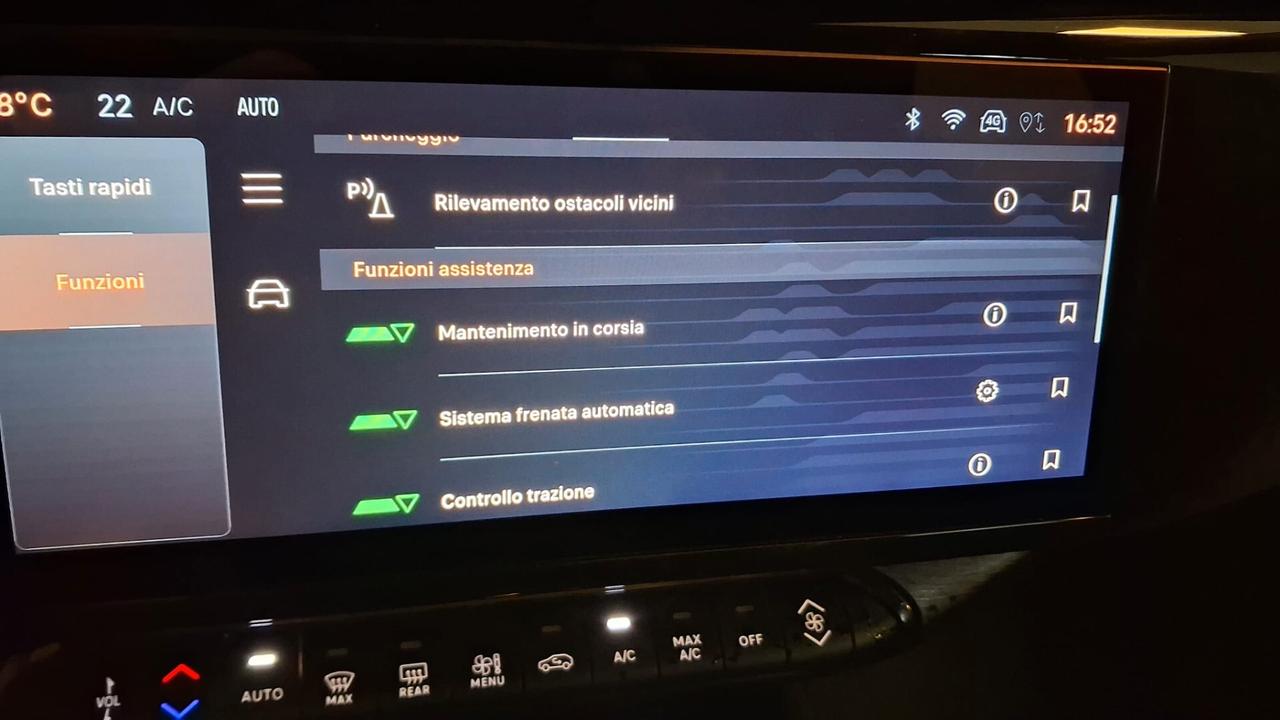 Alfa Romeo Junior 1.2 145 CV Hybrid eDCT6