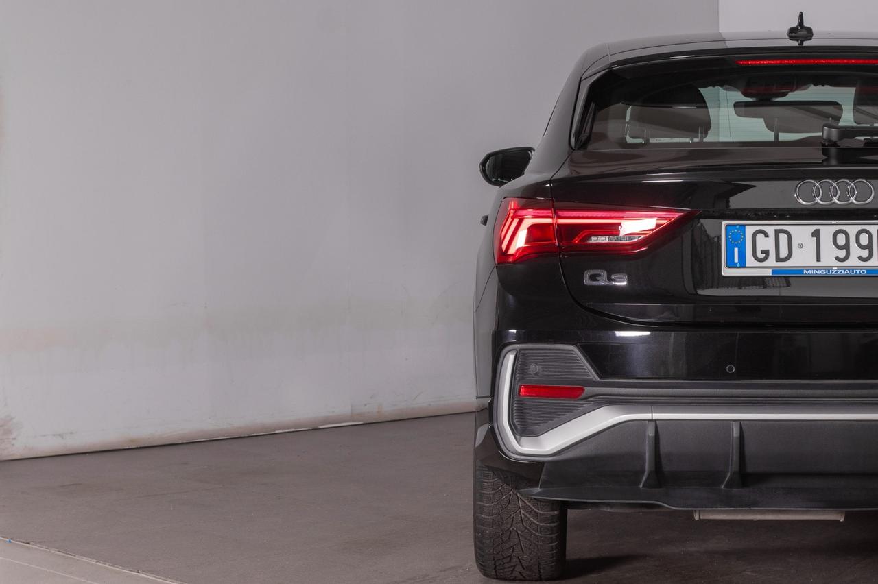 Audi Q3 Sportback 35 2.0 Tdi S Line S-tronic 150cv