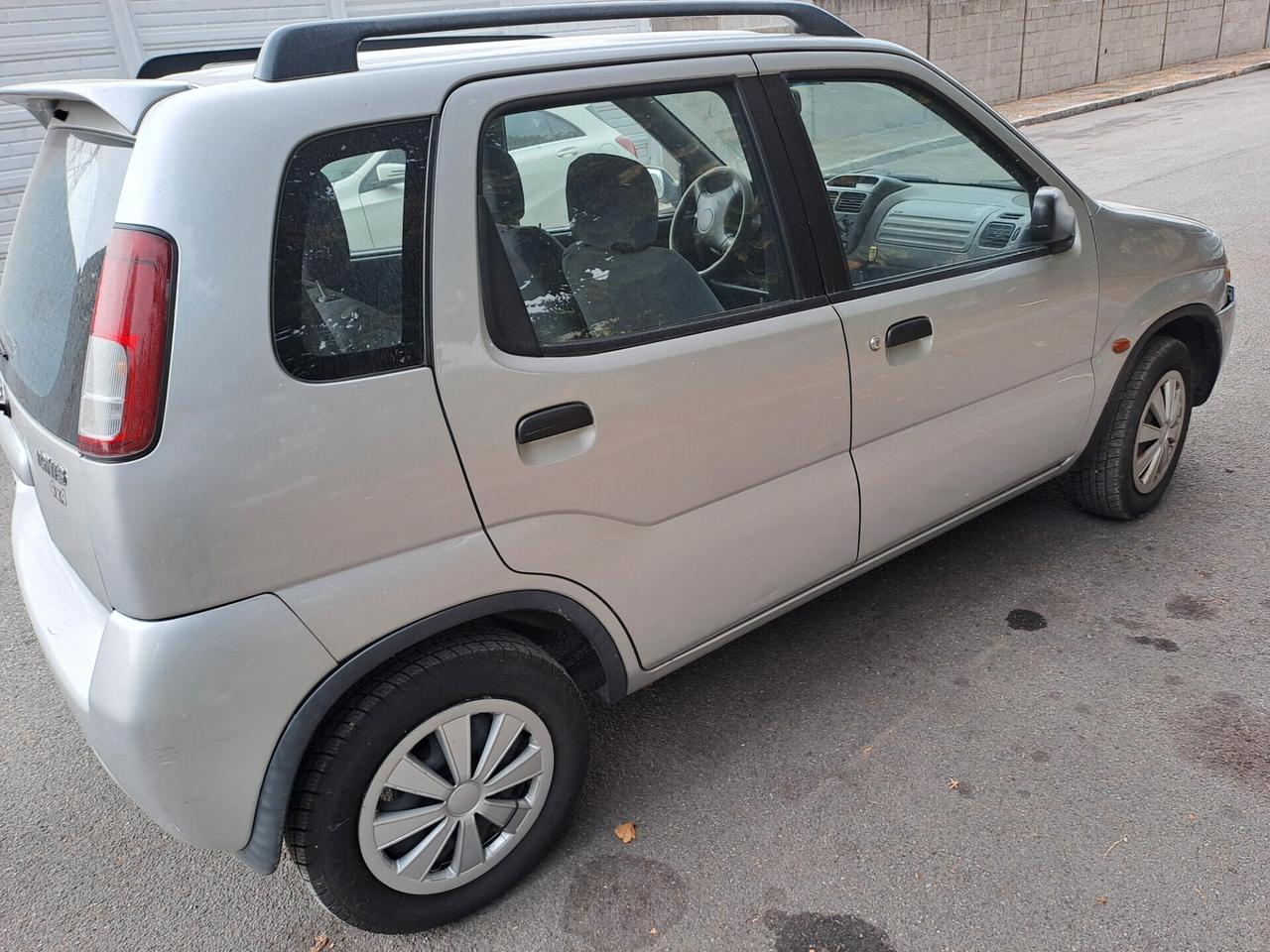 Suzuki Ignis 1.3i 16V cat 4WD GL