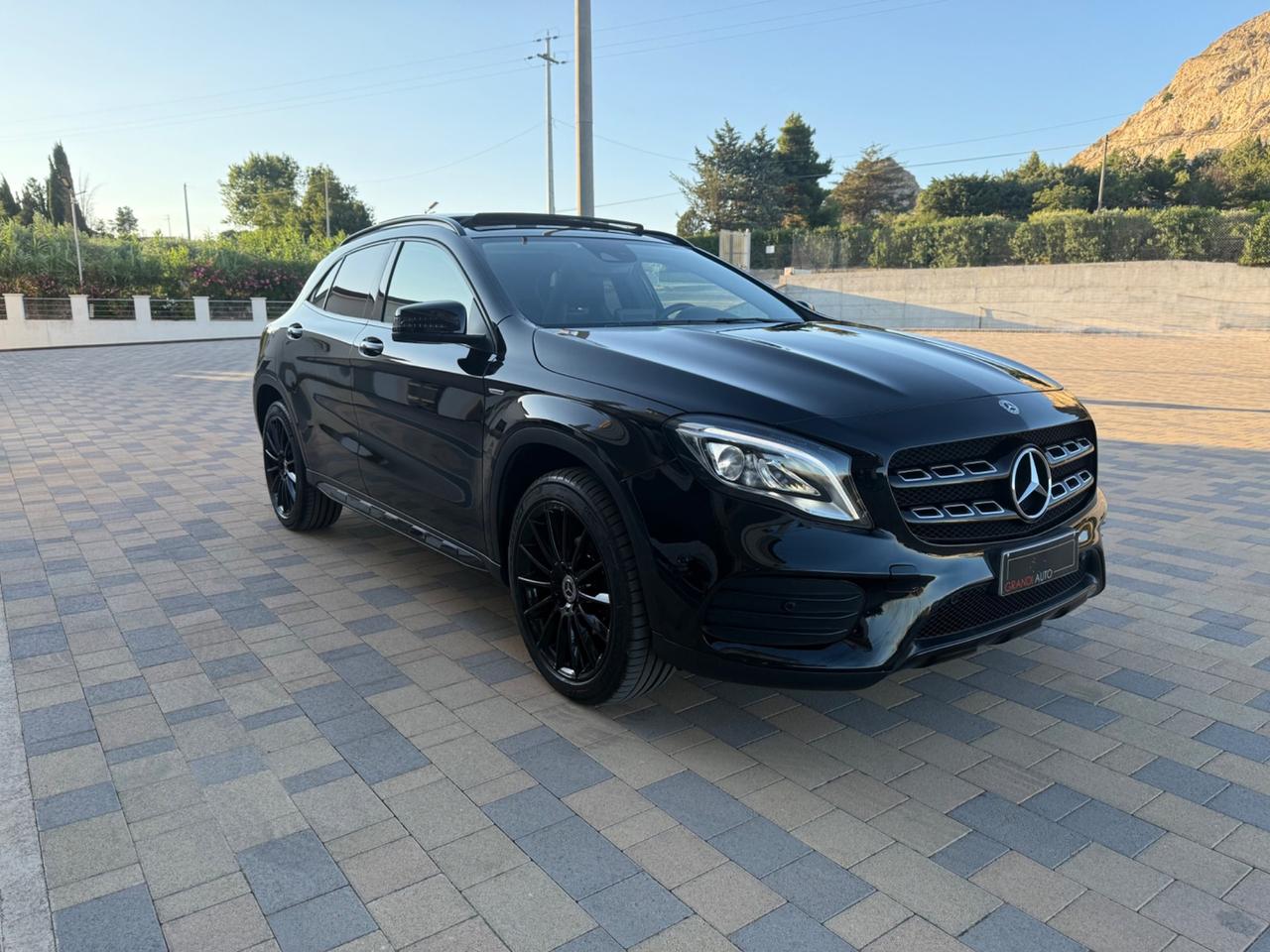 Mercedes-benz GLA 200 GLA 200d NIGHT EDITION 4Matic Premium