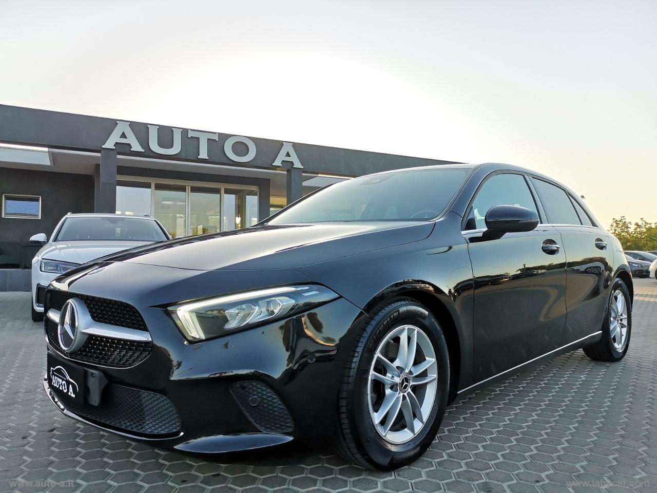 MERCEDES-BENZ A 180 d Automatic Business Extra