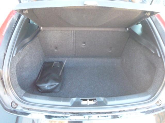 Volvo V40 D2 Inscription NEOPATENTATO