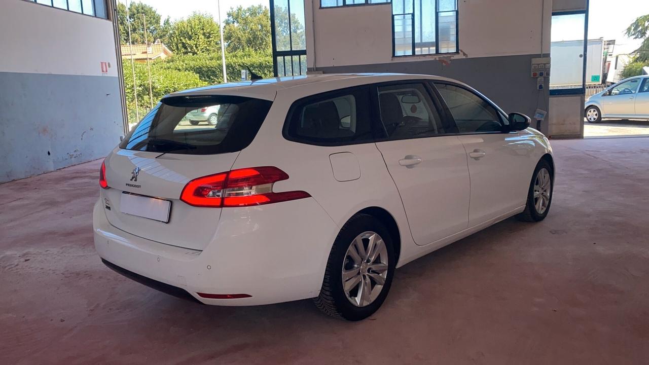 Peugeot 308 BlueHDi 100 S&S SW Active