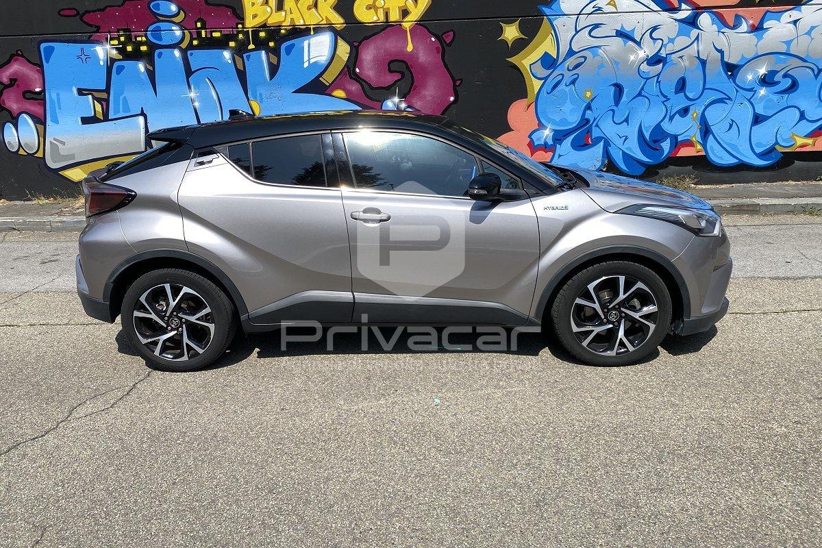 TOYOTA C-HR 1.8 Hybrid E-CVT Style