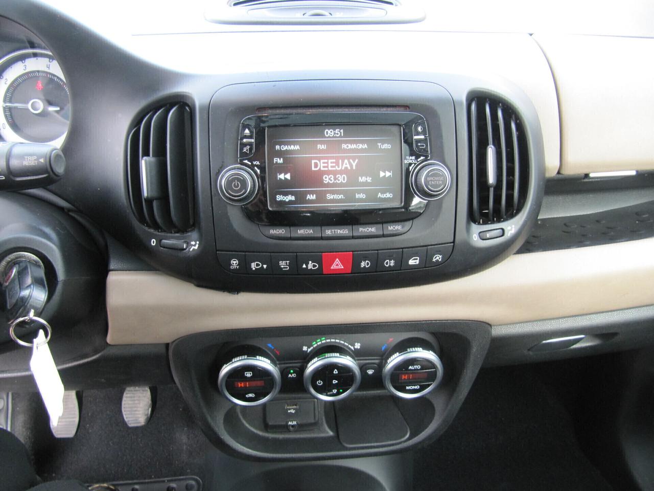 Fiat 500L 1.6 Multijet 105 CV Panoramic Edition Bianco Gelato