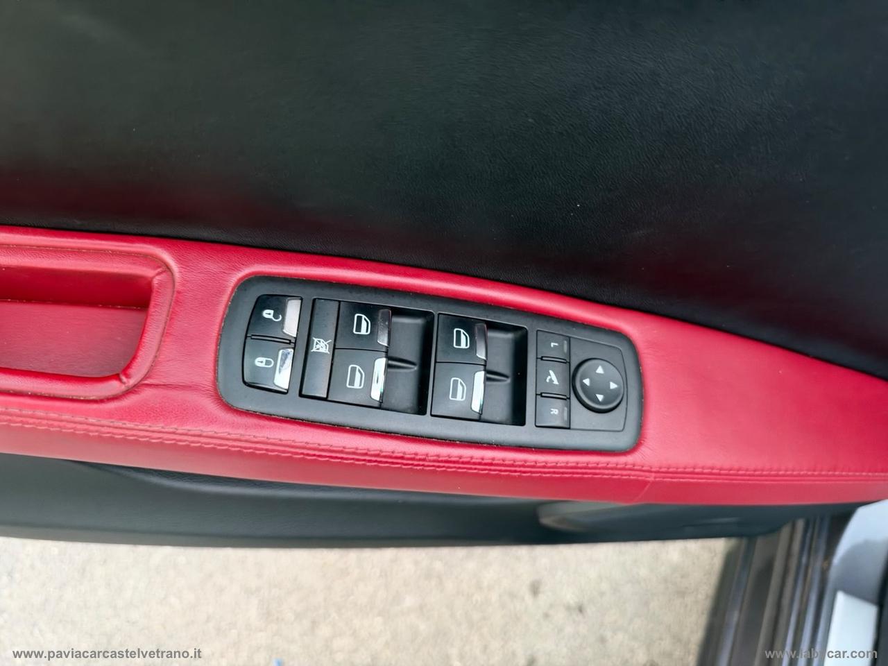 MASERATI Ghibli V6 Diesel 275 CV