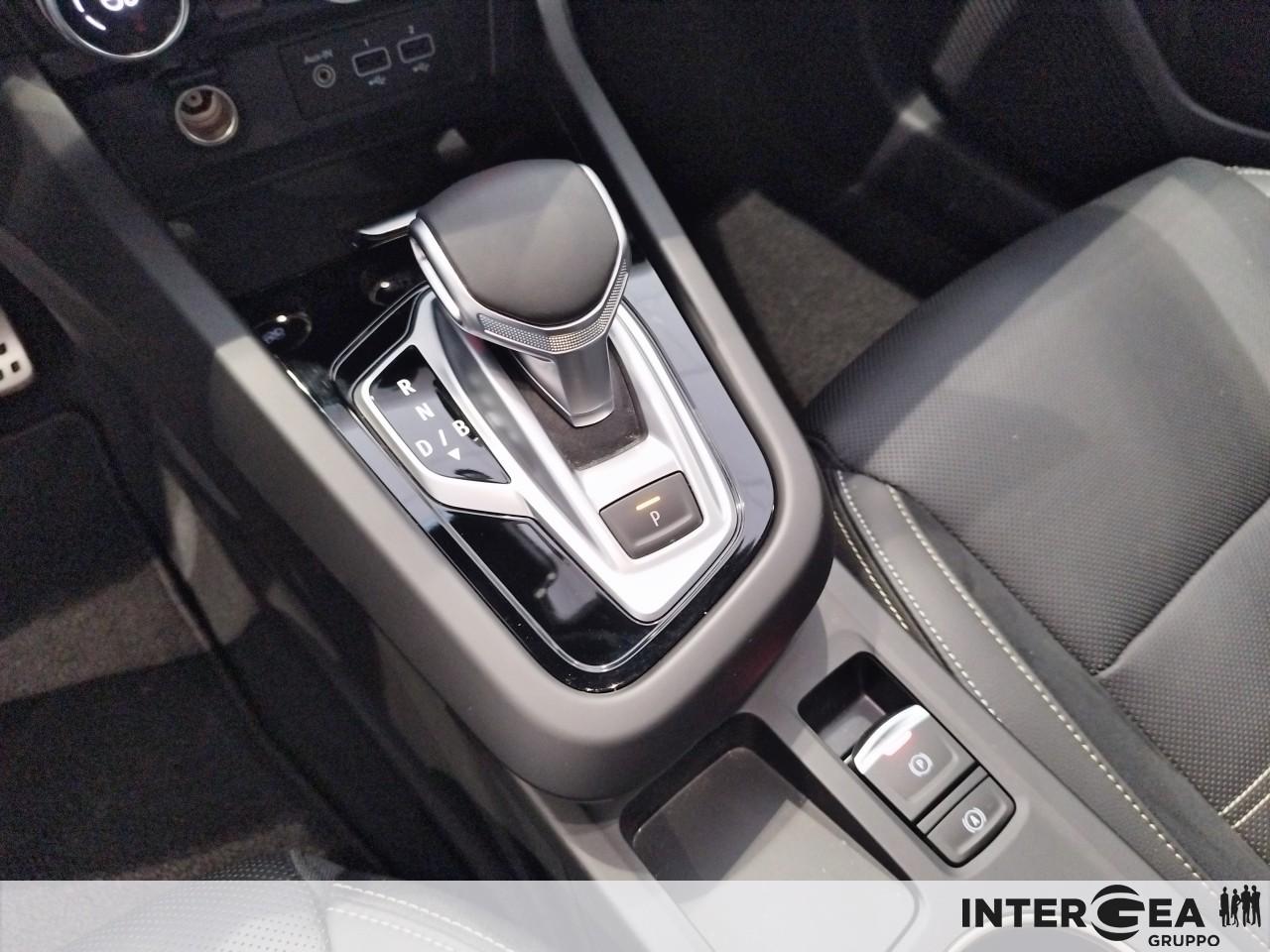 RENAULT Arkana 1.6 E-Tech full hybrid E-Tech Engineere