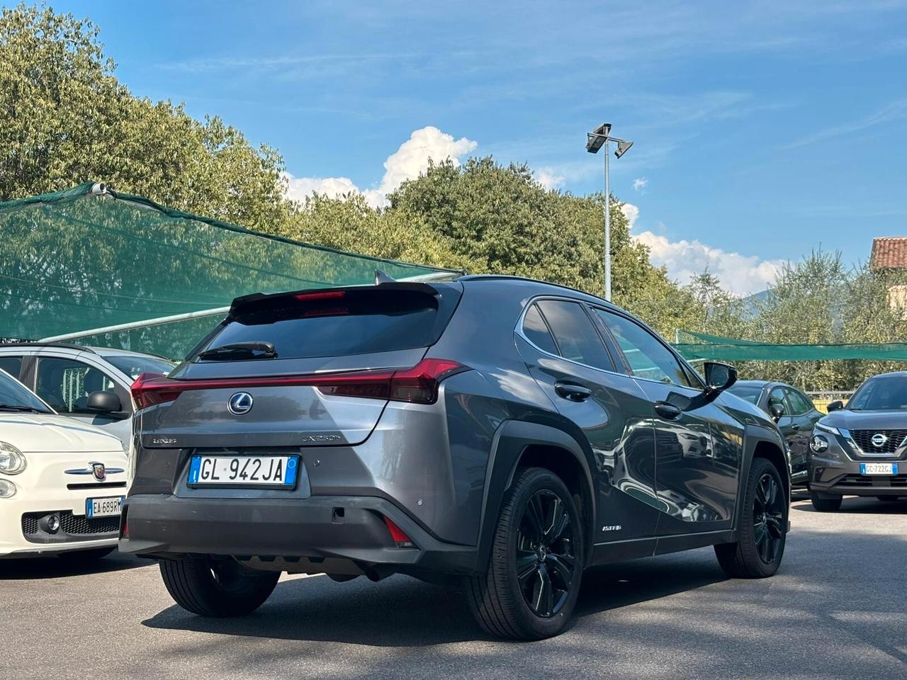 Lexus UX 2019 250h 2.0 Midnight 2wd cvt