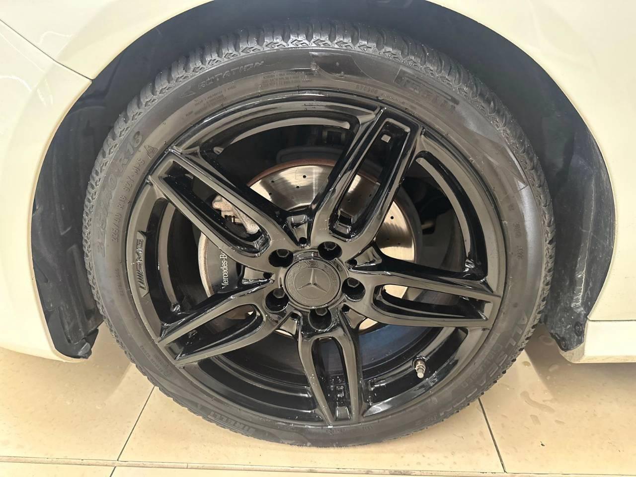 Mercedes-Benz Classe A (W176) - A 200 d Automatic 4Matic Premium