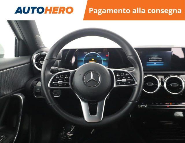 MERCEDES-BENZ A 180 d Automatic Sport