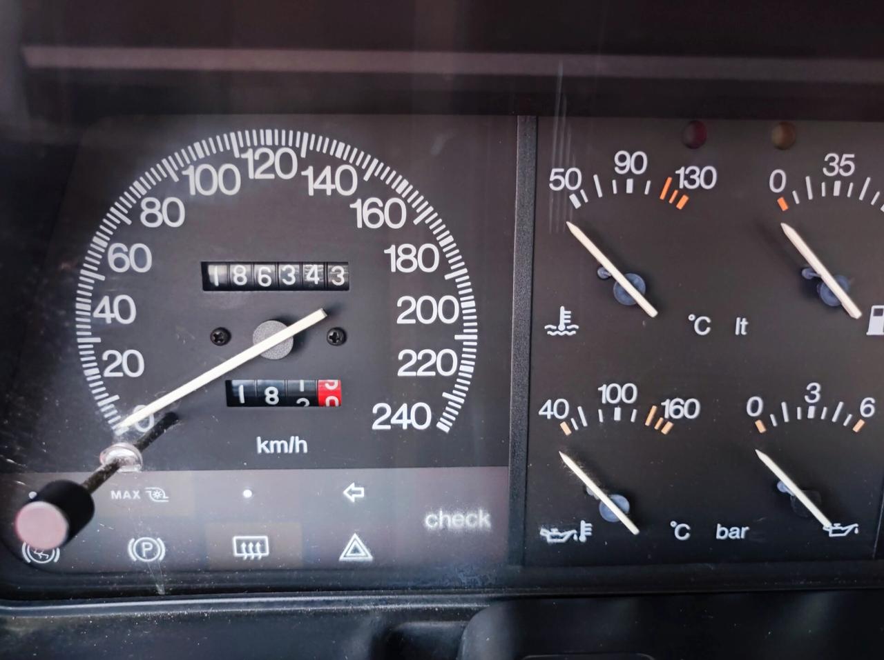 Lancia Thema 2.0 Turbo i.e. 16v