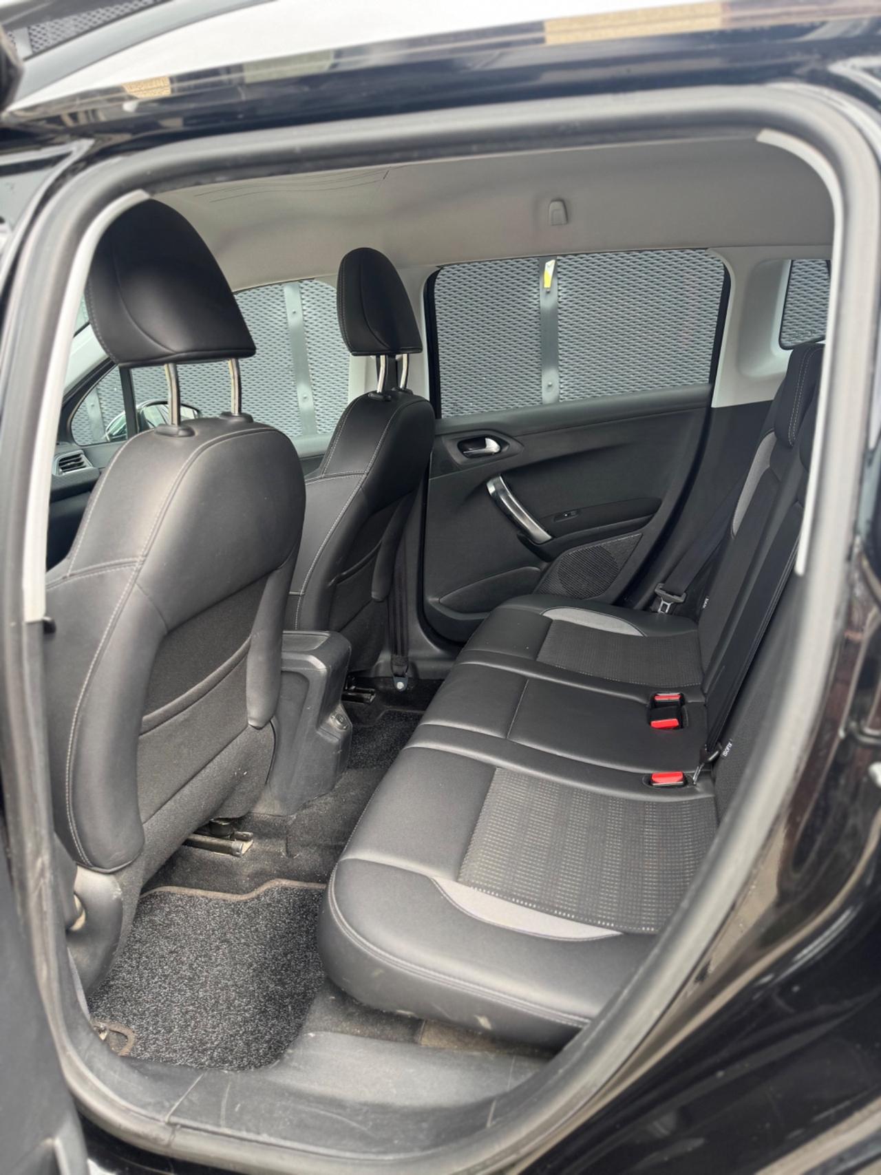 PEUGEOT 2008 1.6 e-HDi 92 CV
