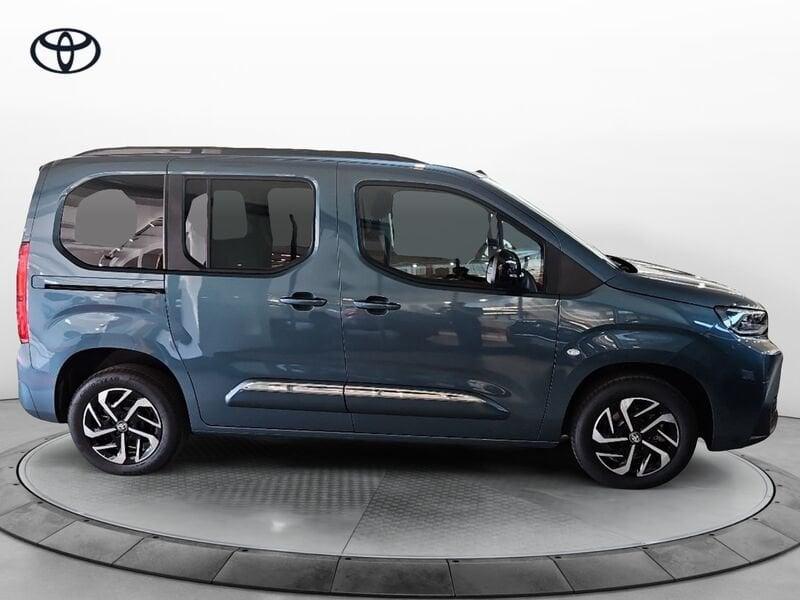 Toyota Proace City Verso 1.2 110 CV S&S Short Executive