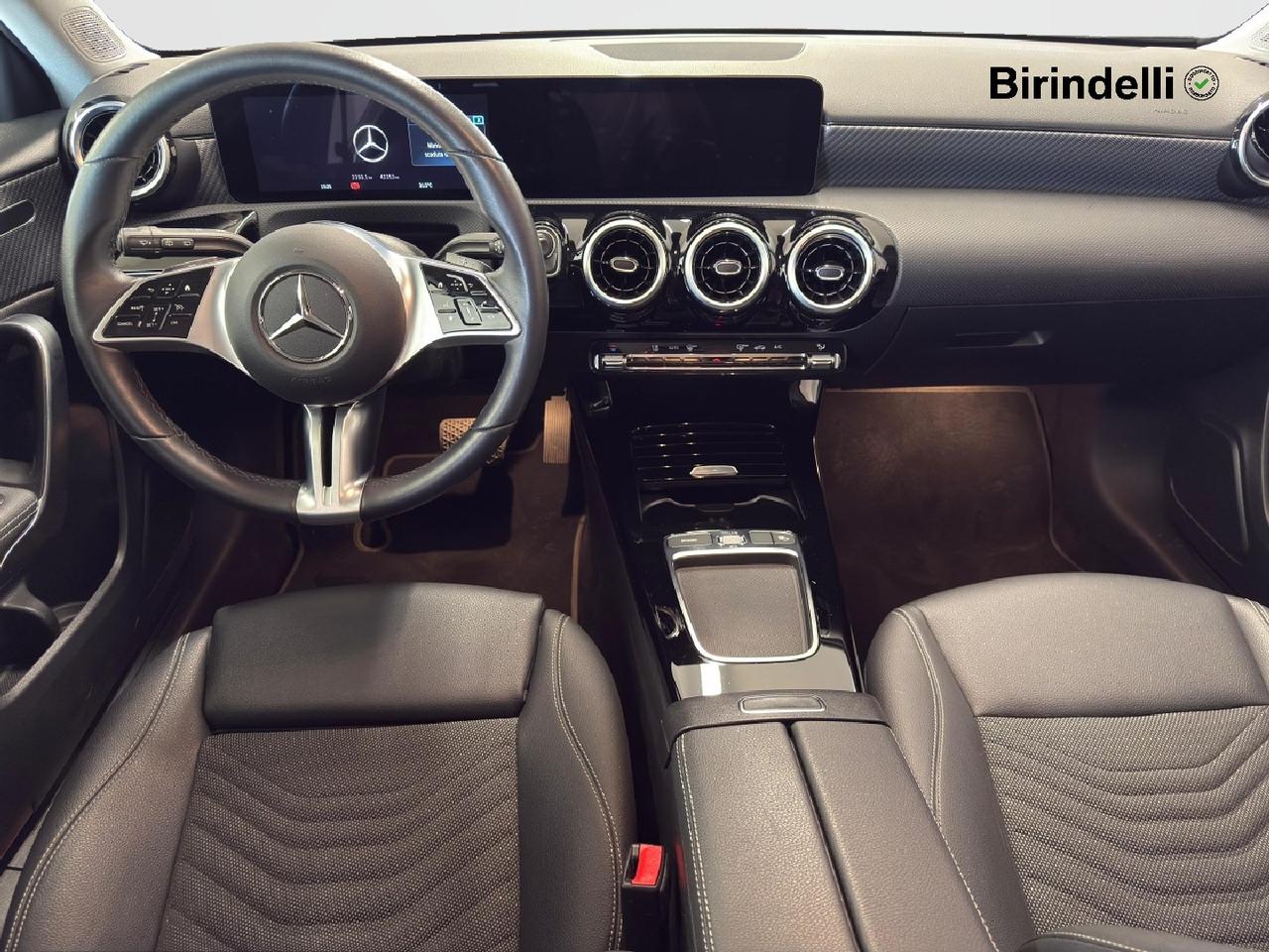 Mercedes-Benz Classe A (W177) - A 180 d Automatic Progressive Advanced