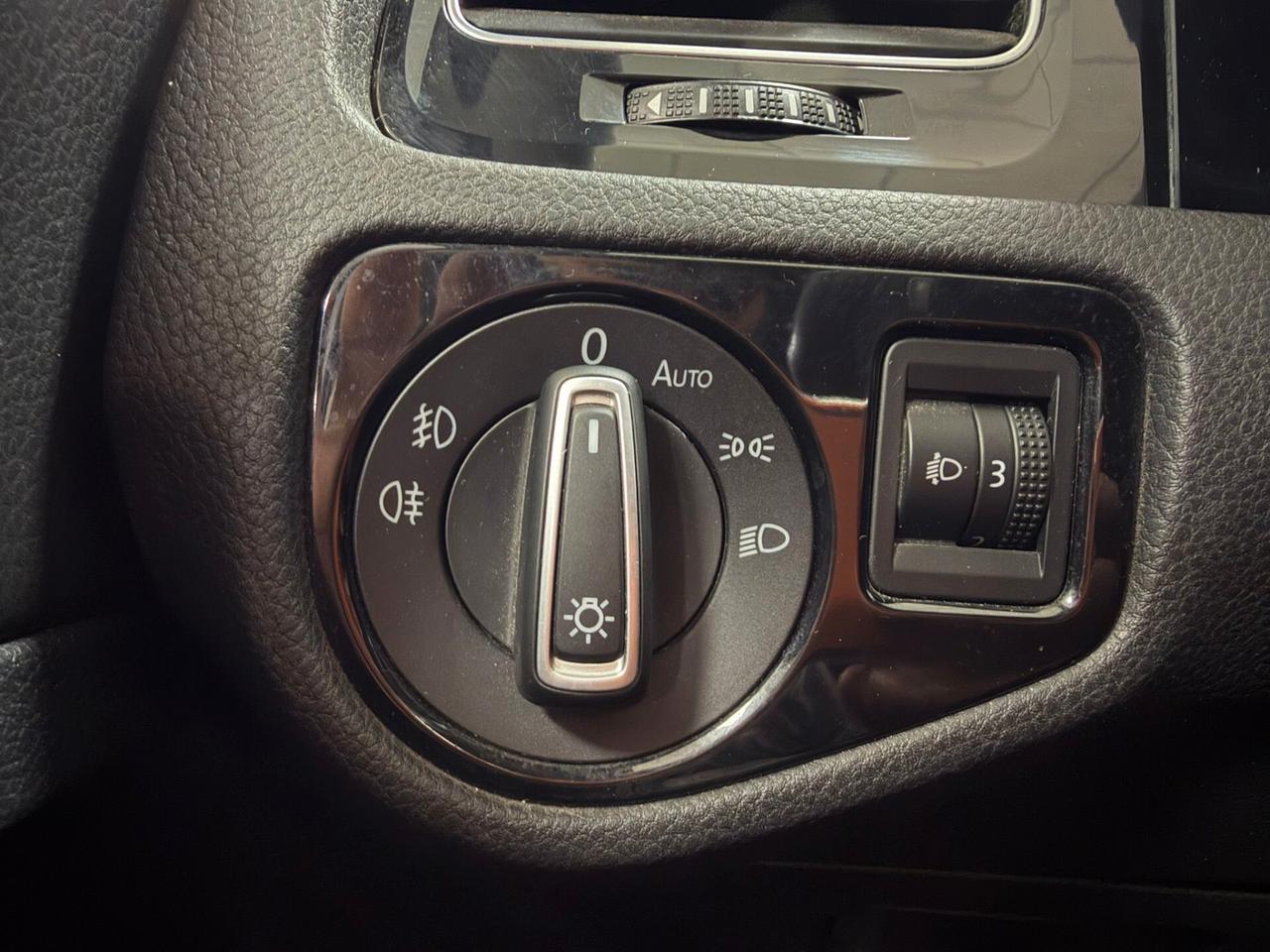 Volkswagen Golf 1.6 TDI 5p. Highline BlueMotion Technology