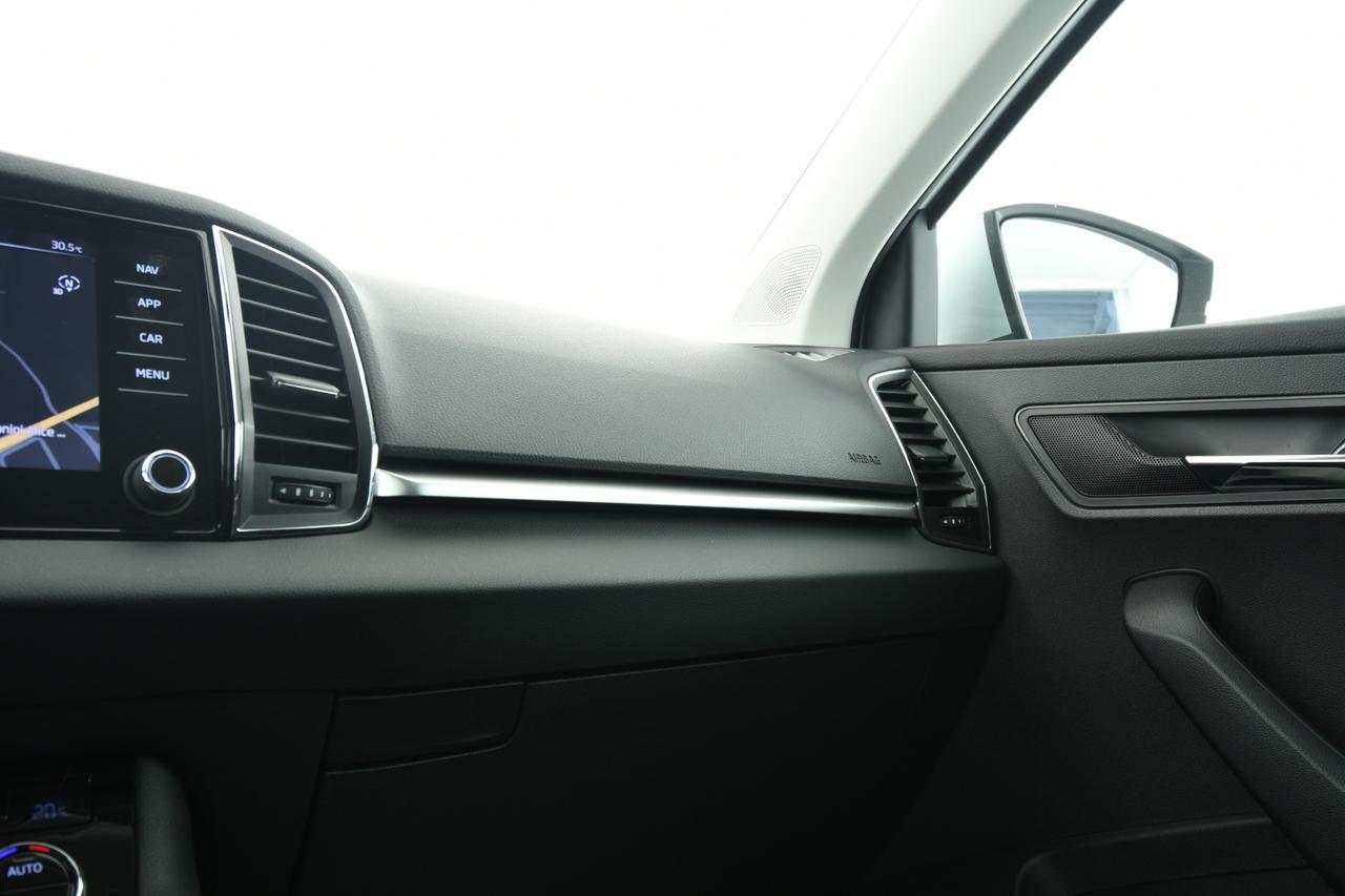 SKODA Karoq 2.0 tdi evo Executive 115cv dsg NEOPATENTATI+CAMERA+ACC