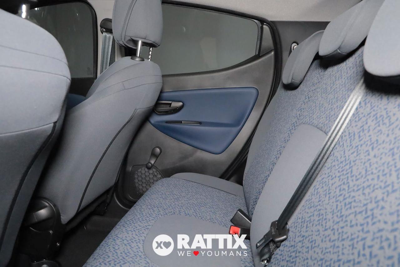 Lancia Ypsilon 1.0 Firefly Hybrid 70CV Oro