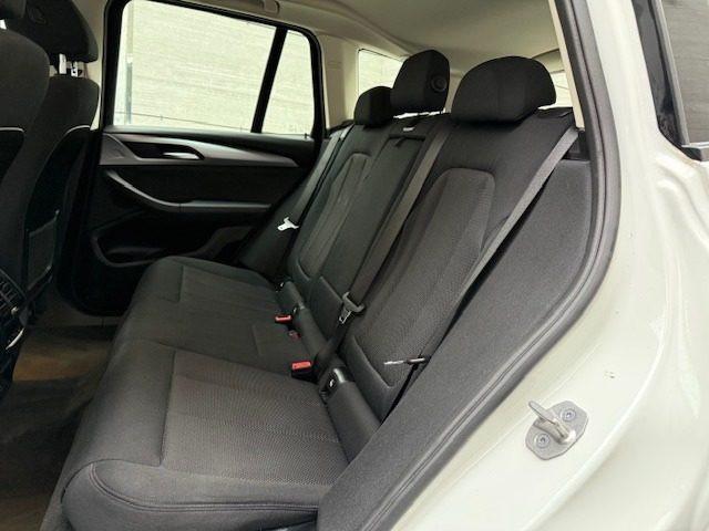 BMW X3 xDrive30e Business Advantage