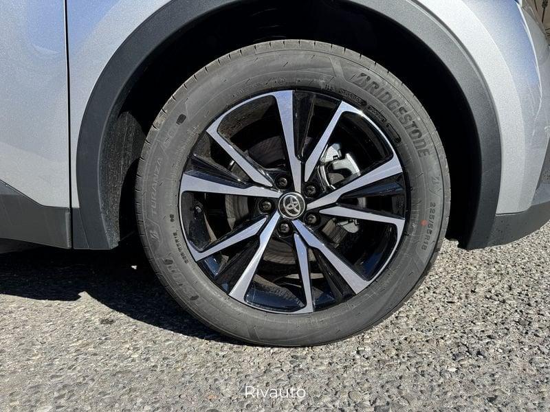 Toyota C-HR Plug-in Hybrid 220 Trend