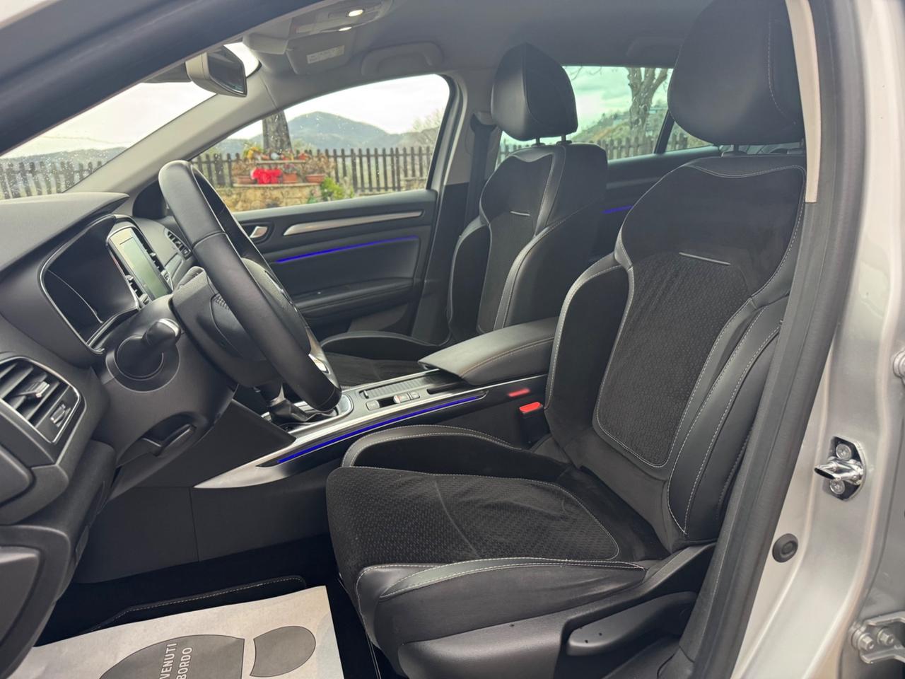 Renault Megane Mégane Sporter Blue dCi 115 CV EDC Intens