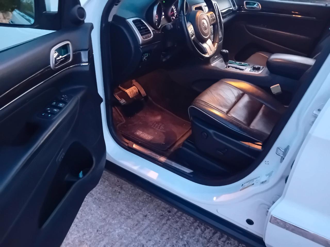 Jeep Grand Cherokee 3.0 CRD 241 CV Overland