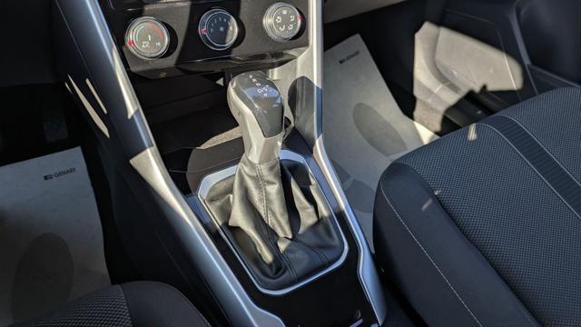 VOLKSWAGEN T-Roc TDI DSG 2.0cc 150cv CAMERA POST. DIGITAL COCKPIT