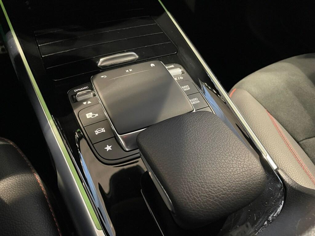 Mercedes GLB 200d 2.0d 150CV Autom. Premium - AMG Line