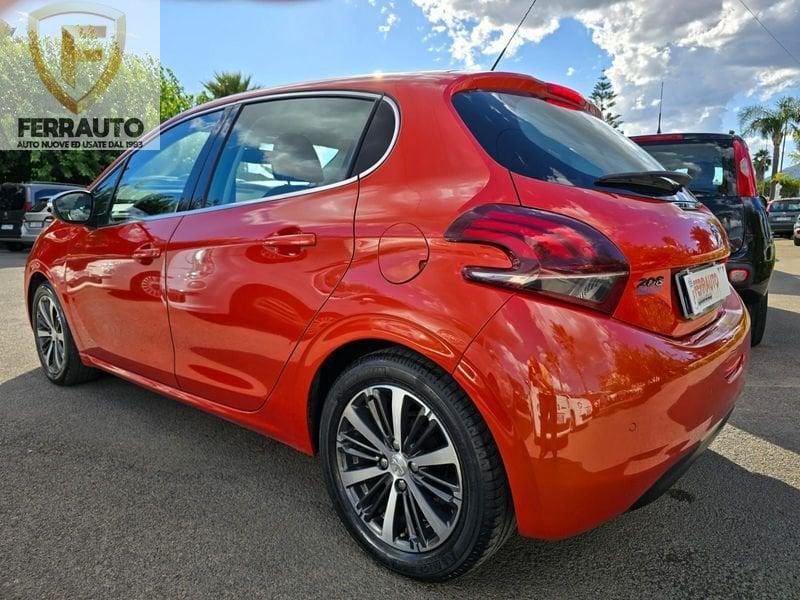Peugeot 208 1.2 PureTech 82 CV 5 porte Allure Gpl