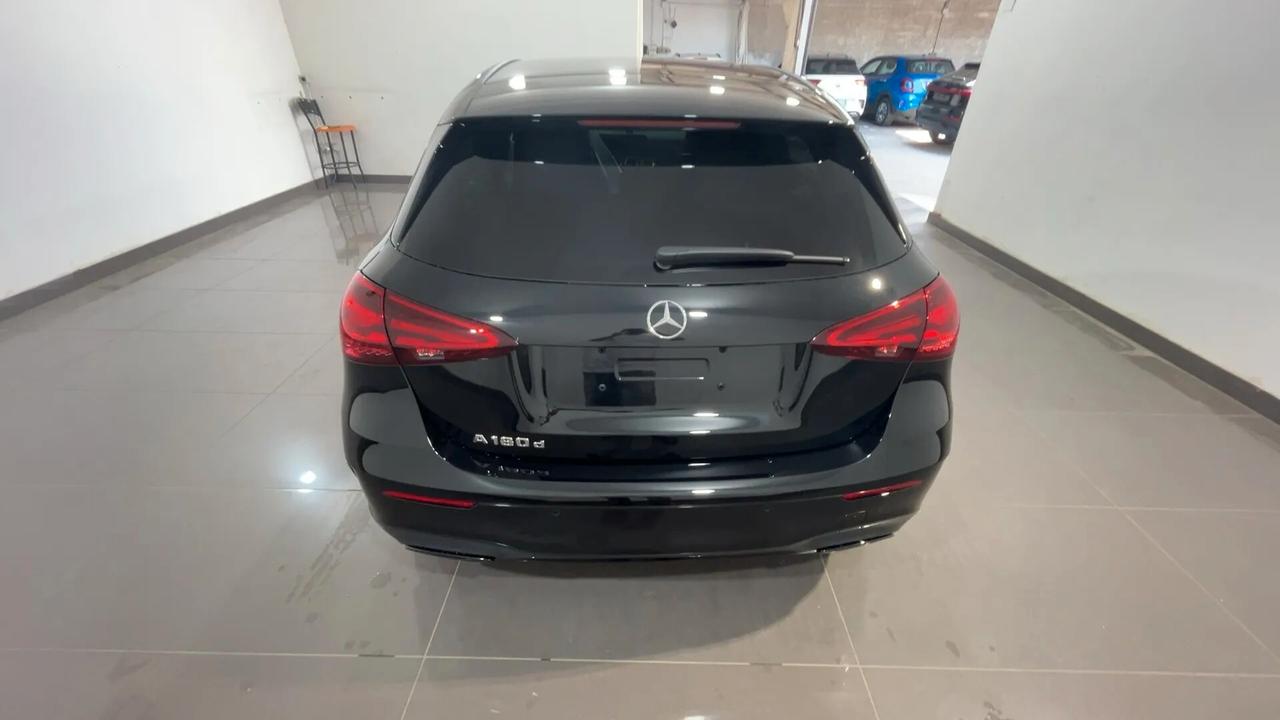 Mercedes-benz A 180 d Automatic AMG Line Premium KM ZERO PRONTA CONS.
