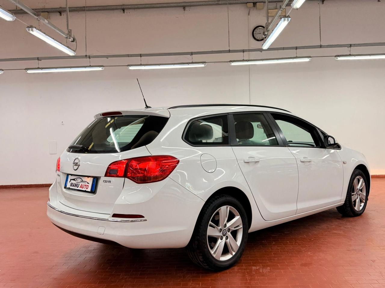 Opel Astra 1.7 CDTI 110CV EcoFLEX S&S Sports Tourer Cosmo Fleet