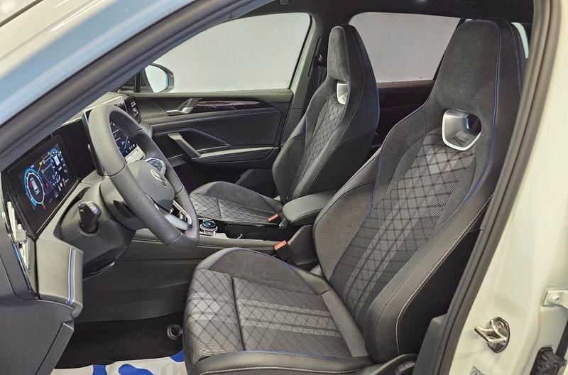 Volkswagen Tiguan 1.5 eTSI 110KW ACT R-Line DSG Black Style 20" Camera Matrix Led